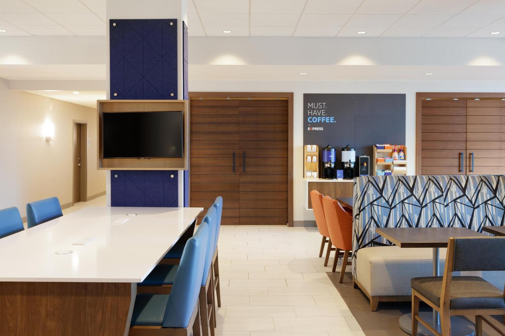 Holiday Inn Express & Suites Augusta W - Grovetown By Ihg Exterior photo